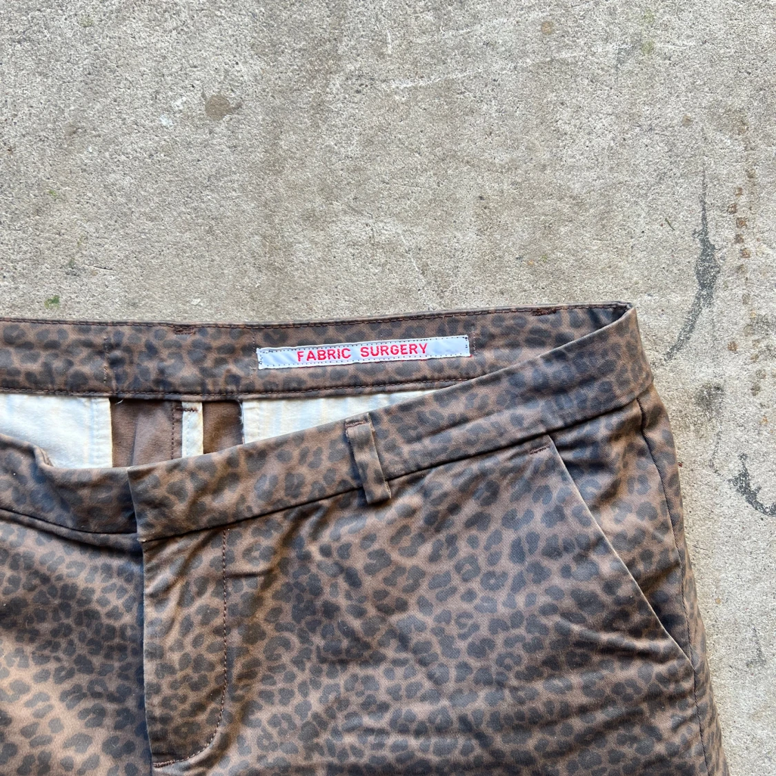 Flared leopard shorts - 2