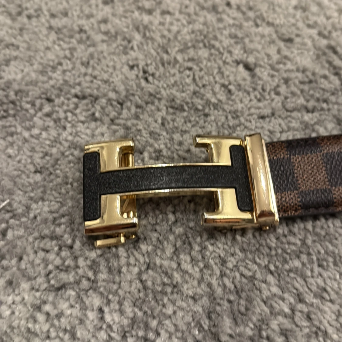 Två designerbälten läder - 4