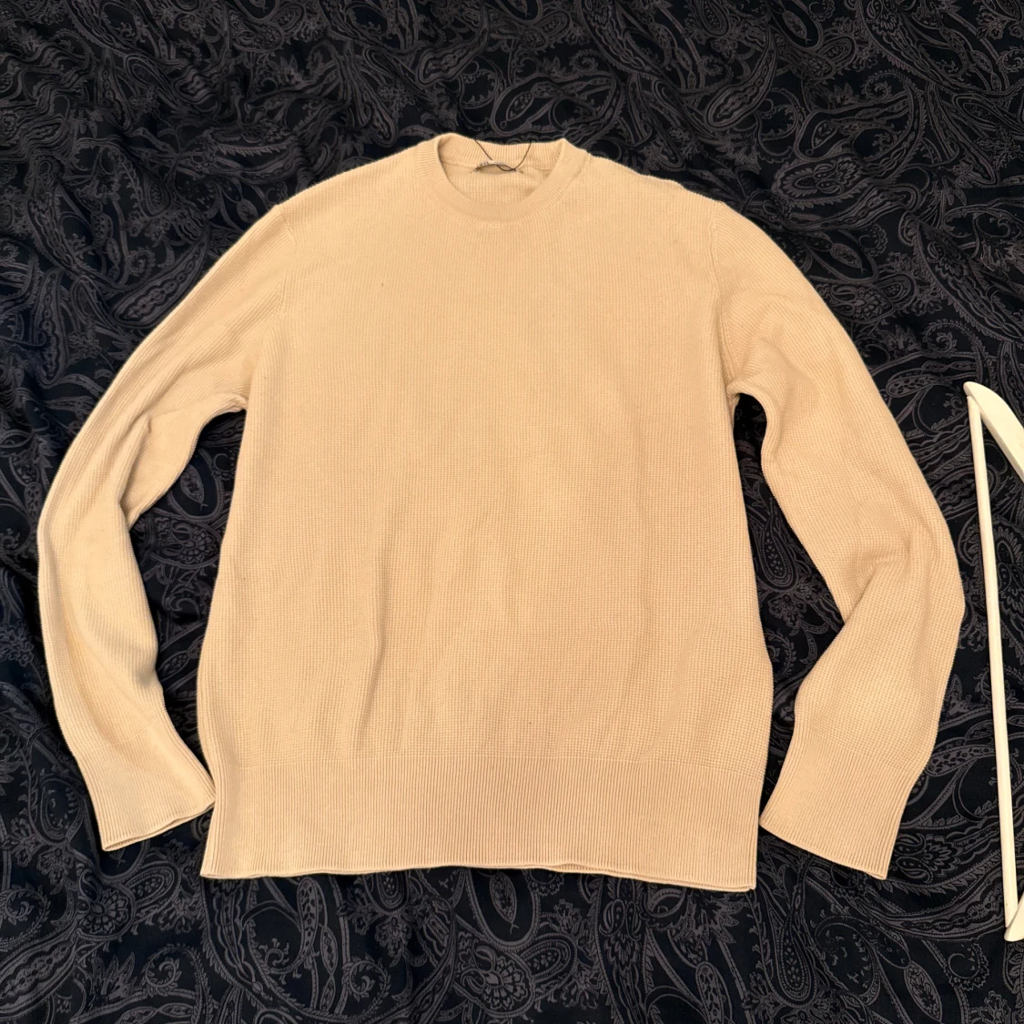 Beige stickad tröja från Zara - 1