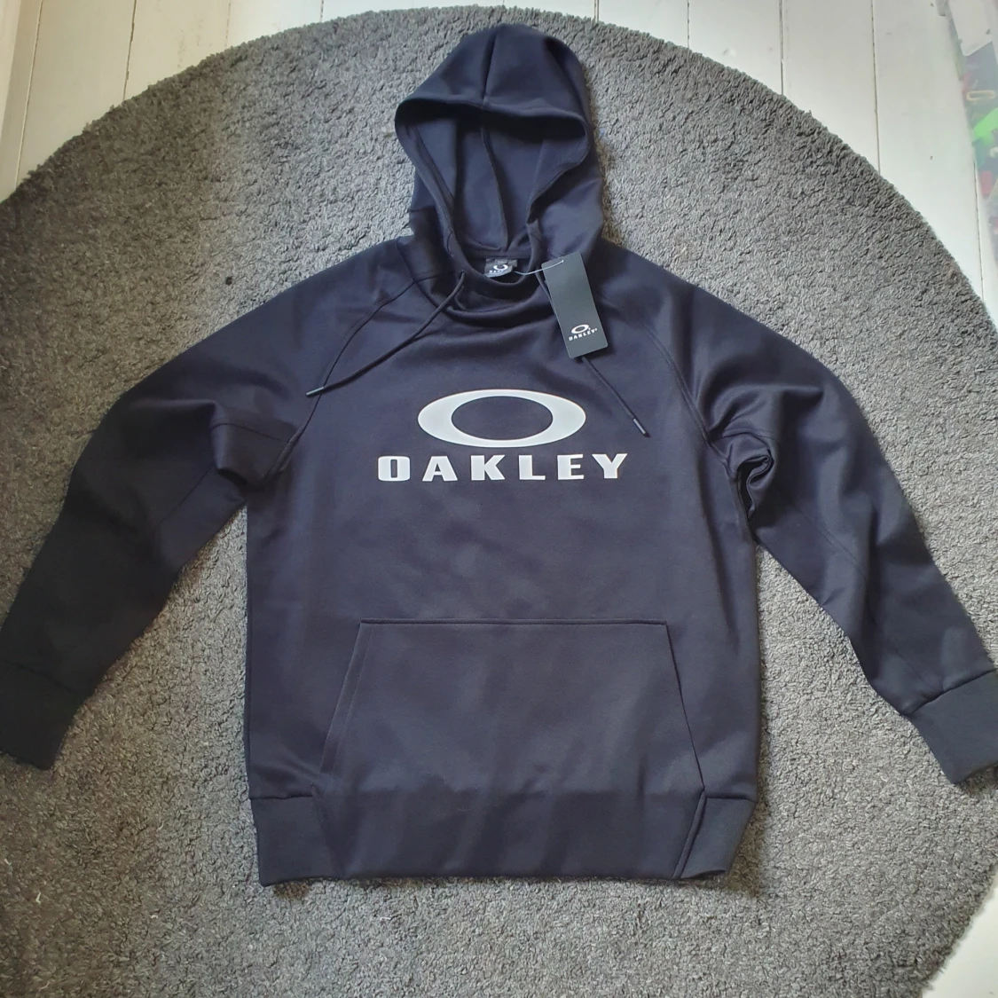 Oakley hoodie