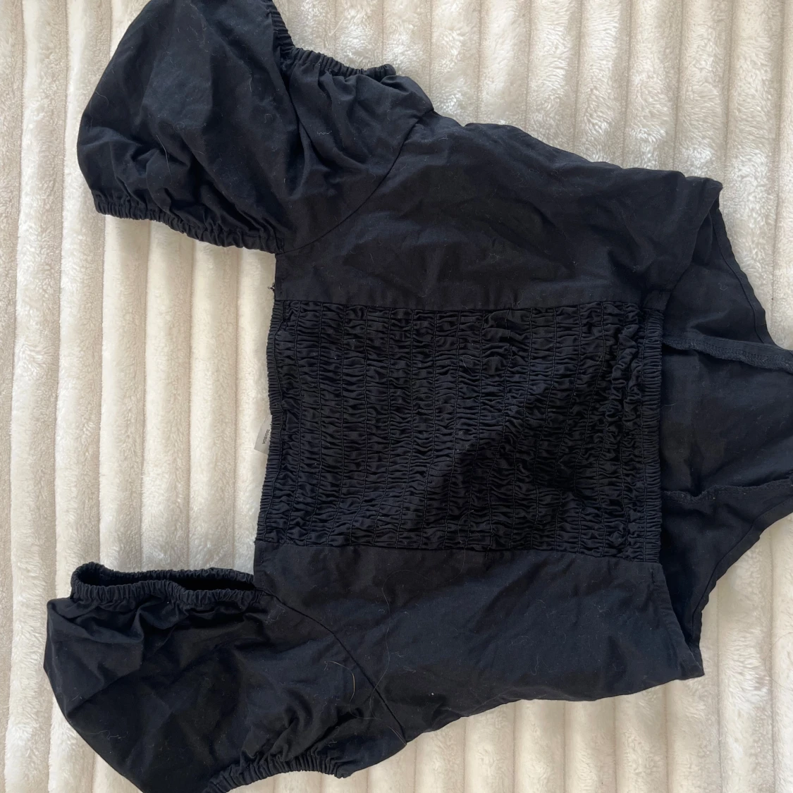 Svart topp från H&M - 1