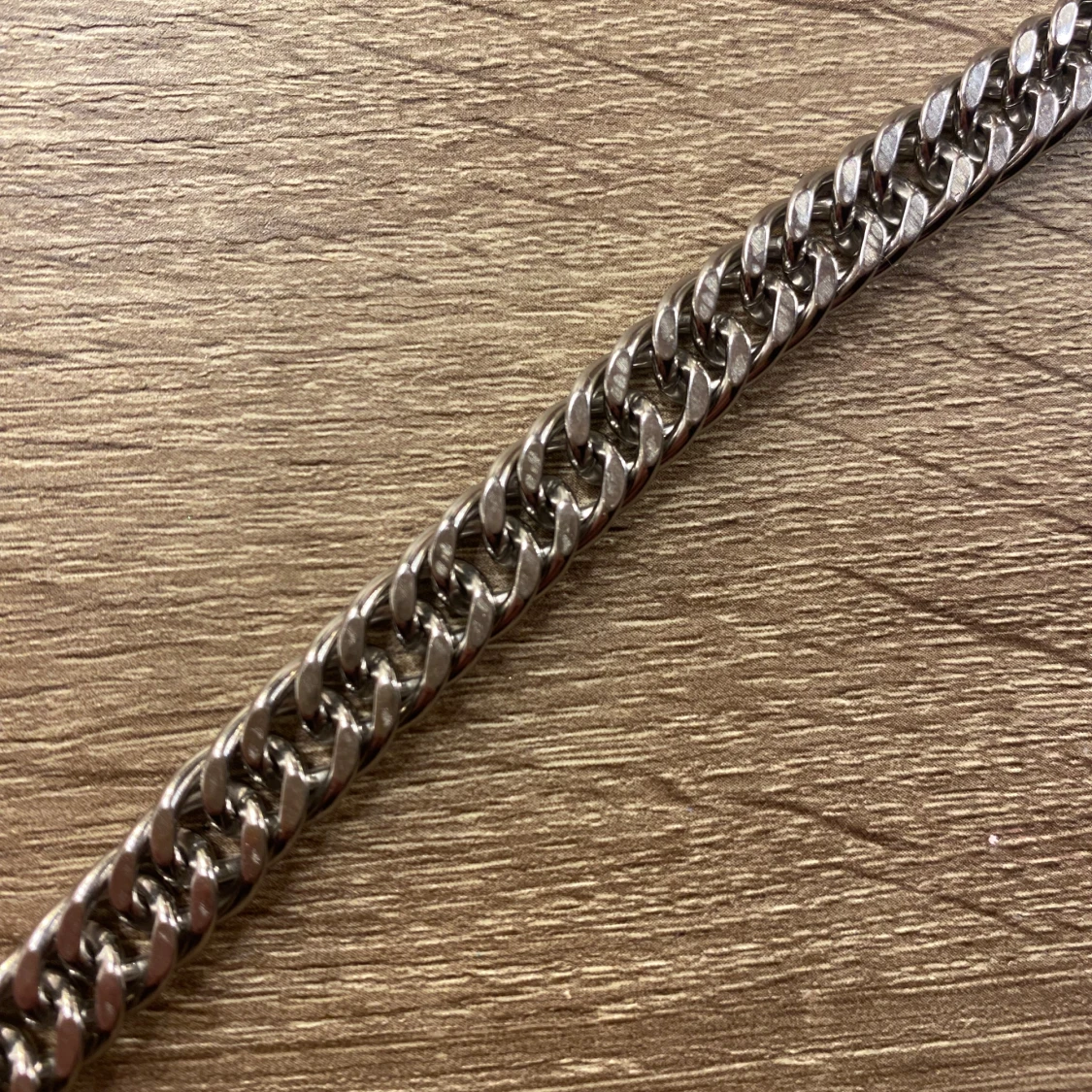 Kedjearmband i silverfärg - 2