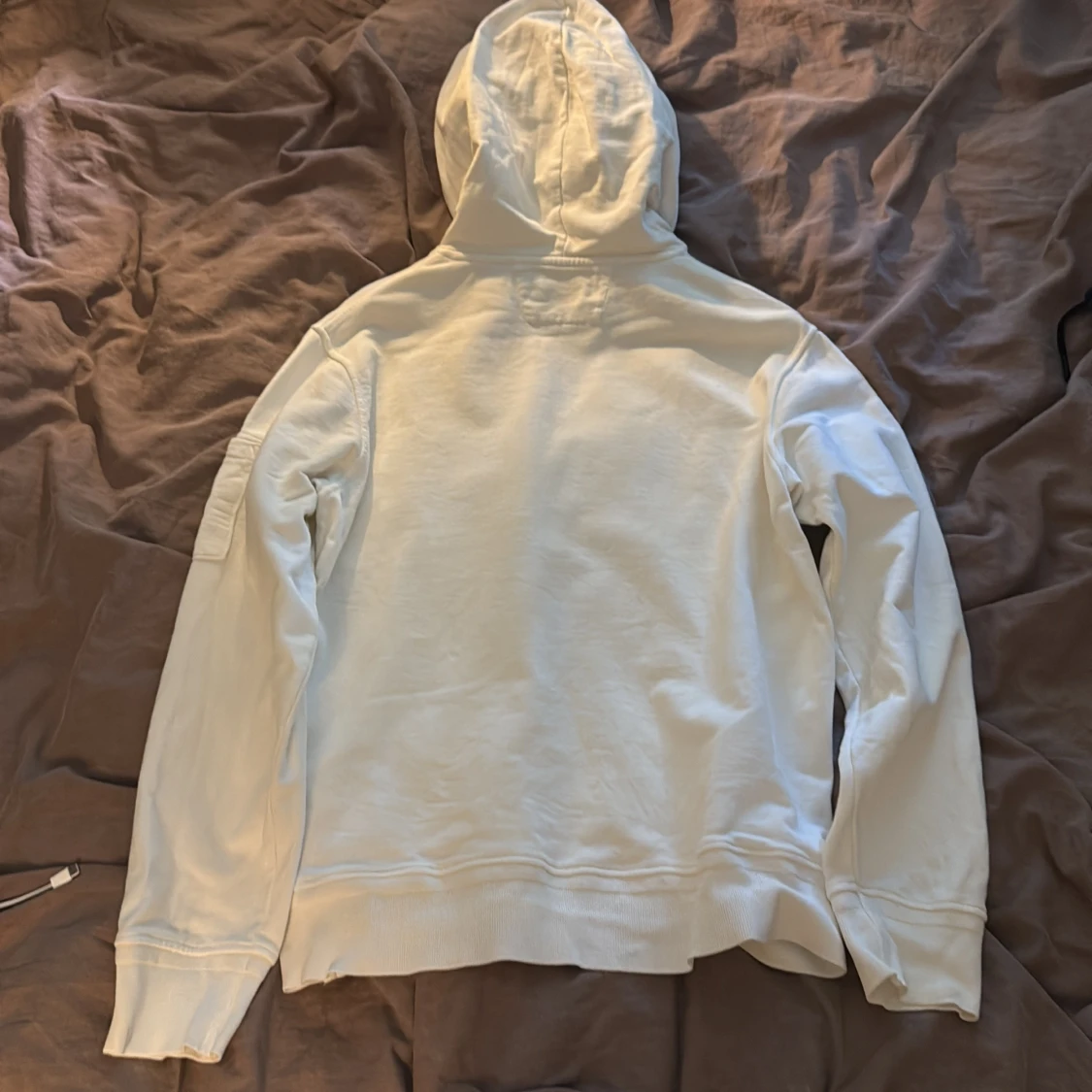 Vit hoodie från C.P. Company - 1