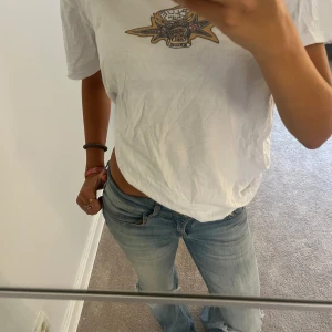 blue valley t shirt - pris kan diskuteras ❗️så snygg unik tshirt från Blue Valley! Bra skick, skriv för frågor💝