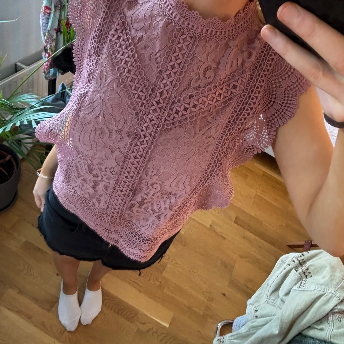 Ljuslila spetsblus från ONLY - 1