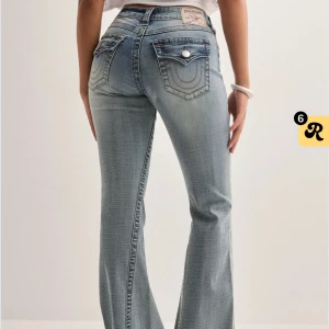 True religion jeans - Supersnygga jeans från True Religion💕 storlek 29. Köpt på Nelly för 1399, använda 1 gång🙌🏼