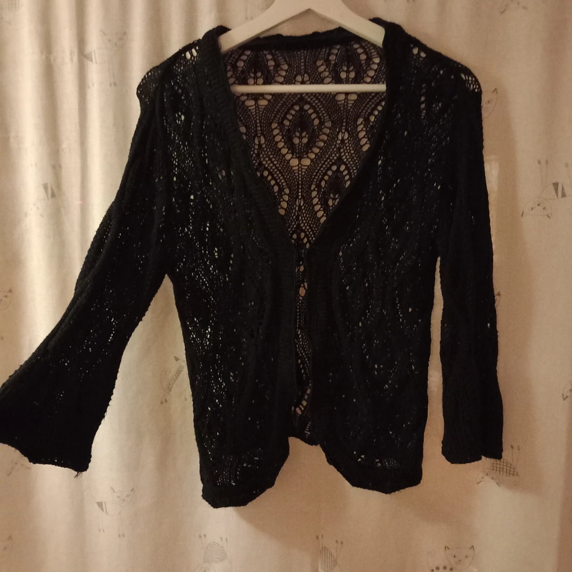 Svart spetskofta - 1