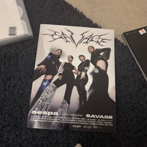 Savage Aespa - allt ingår