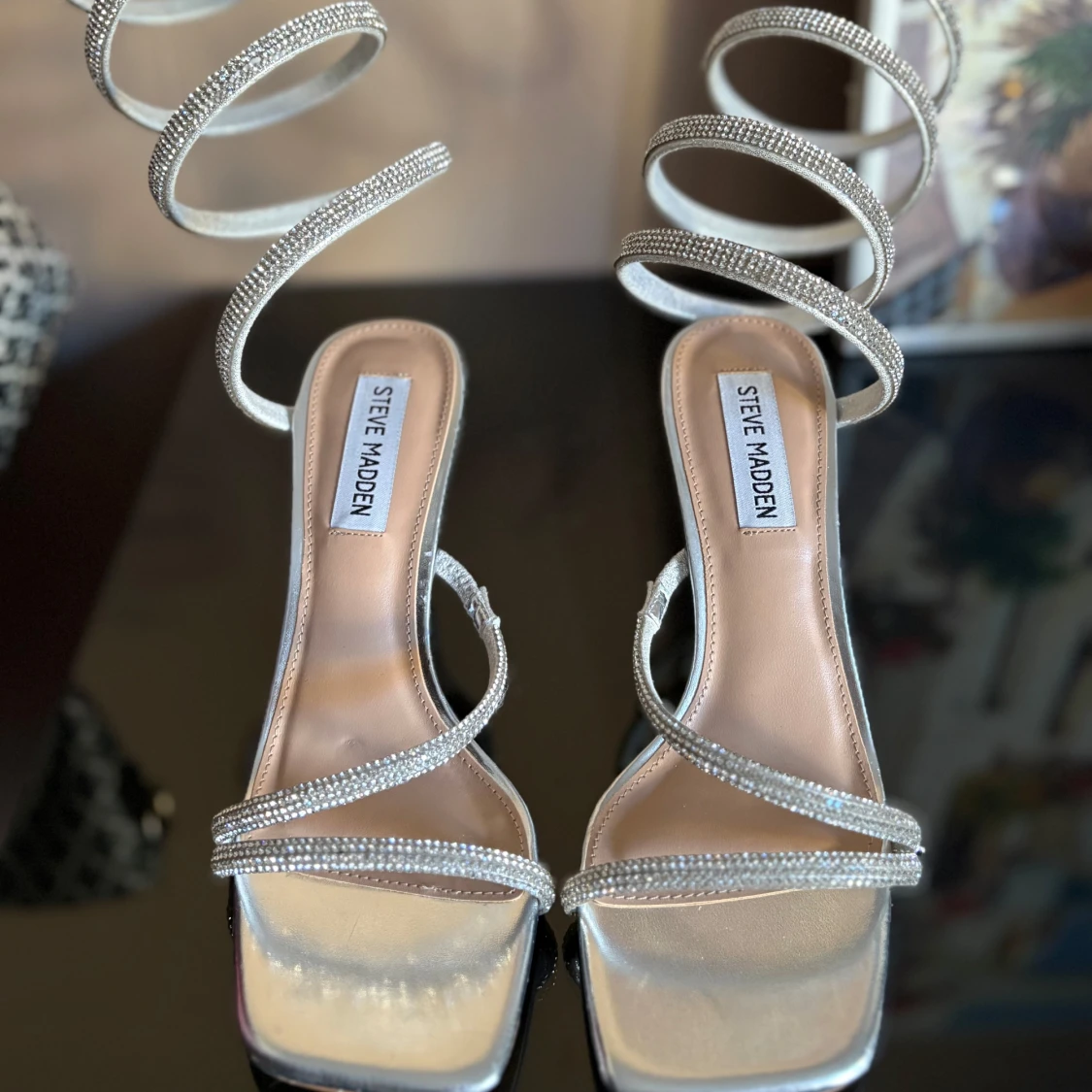Silvriga klackar från Steve Madden
