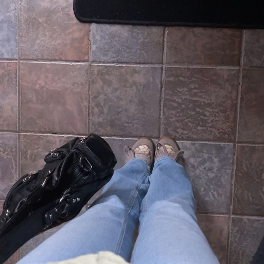 Skor med klikklack - 2