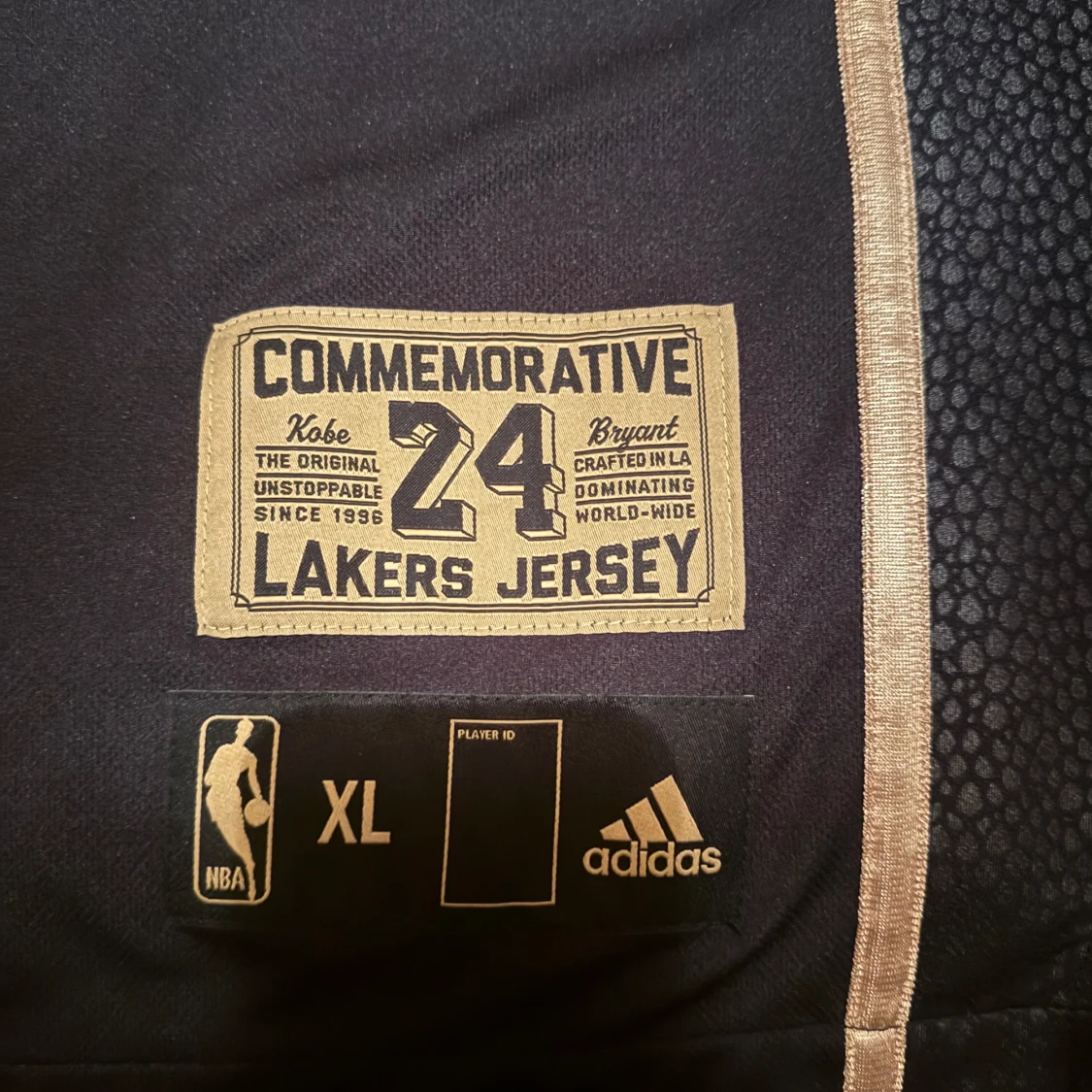 Limited edition Kobe Bryant authentic Jersey (24 collection) - 3