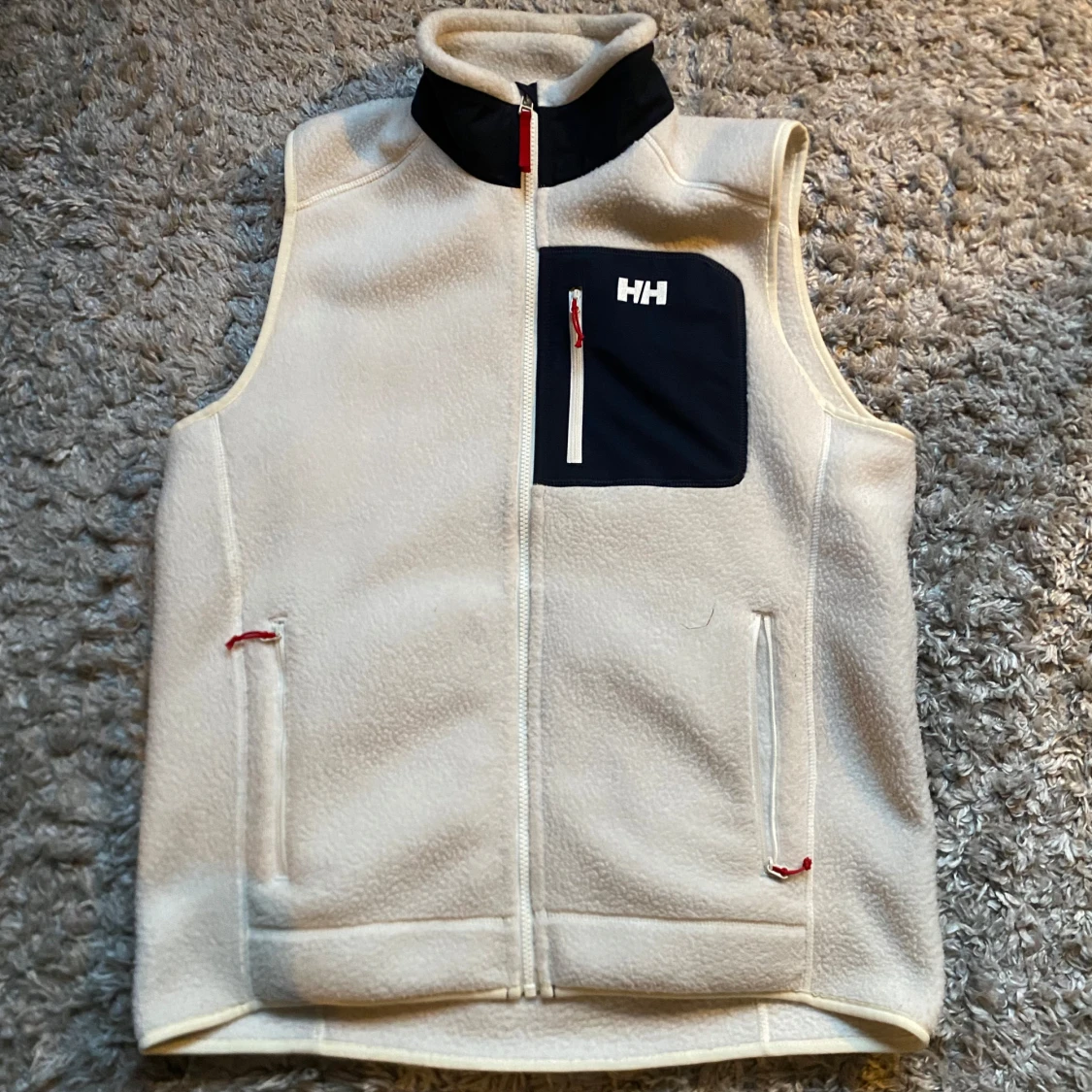 Vit fleeceväst från Helly Hansen