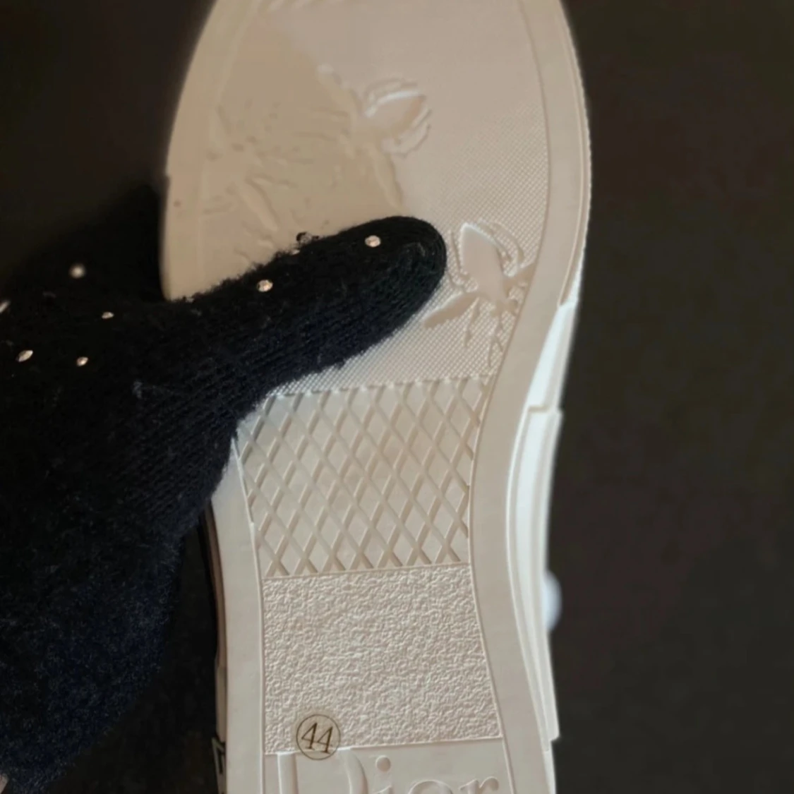 Christian Doir Unisex Multicolor High Convas 2023 - 3