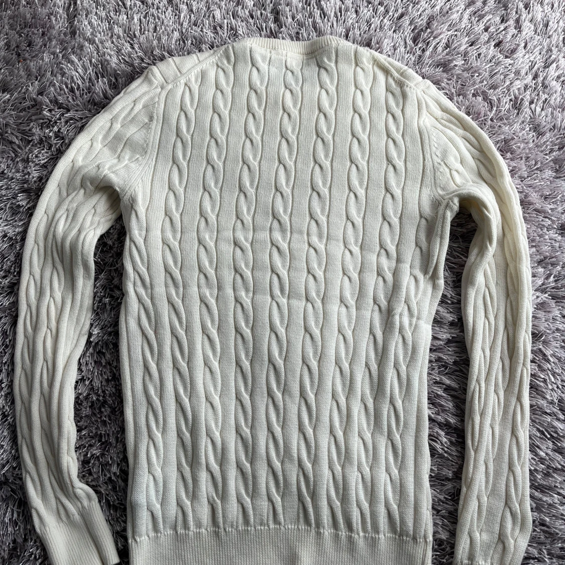 Vit kabelstickad Morris tröja  - 1