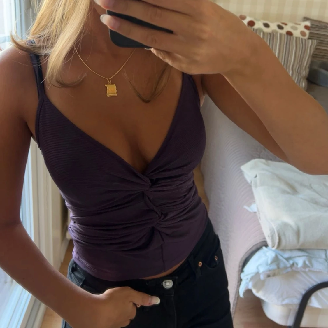 Lila croppad linnetopp från Bik Bok - 1