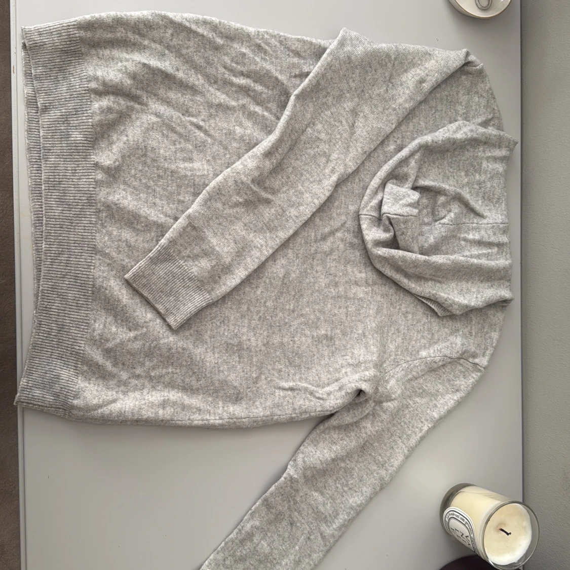 Ljusgrå tunn hoodie i kashmir Soft Goat