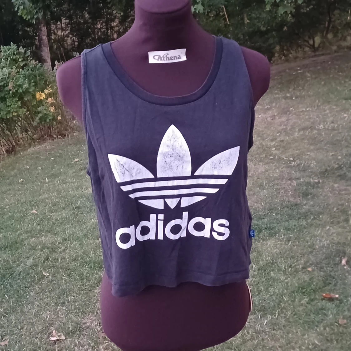Adidas croptop