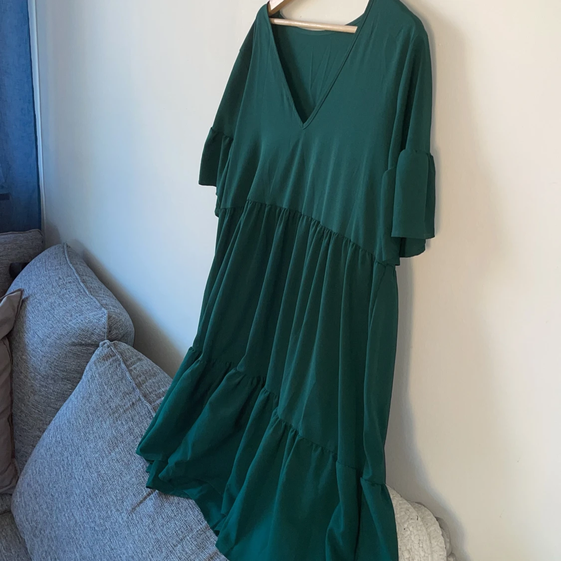 Grön volangklänning från Greathe Curve - 4