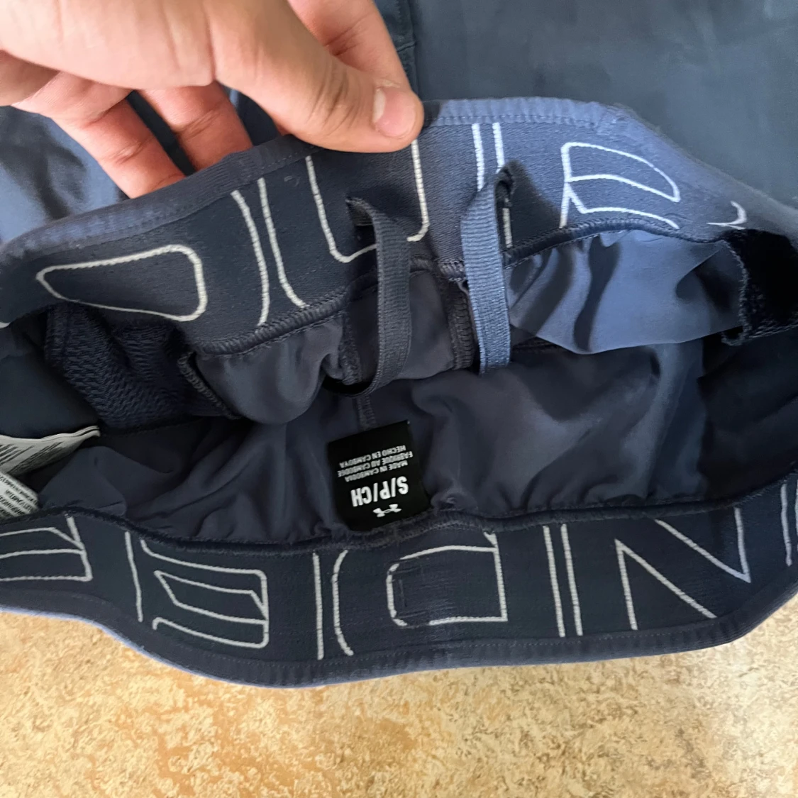 Blå träningsbyxor från Under Armour - 1