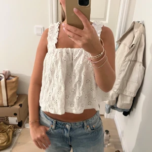 Vit topp - Söt vit topp från Zara!🙌