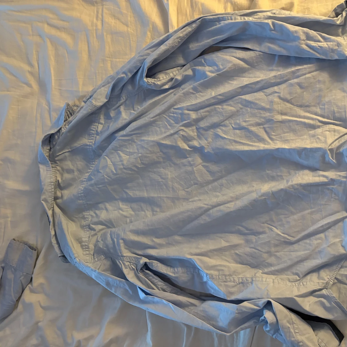 Ljusblå skjorta från Hampton Republic - 1