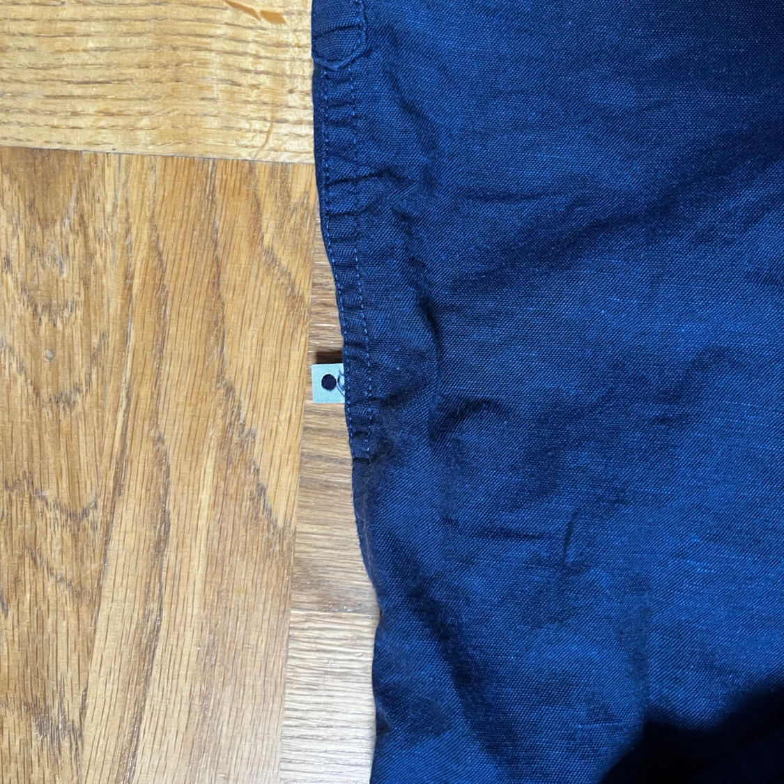 Mörkblå skjorta från NN07 i linne S - 4