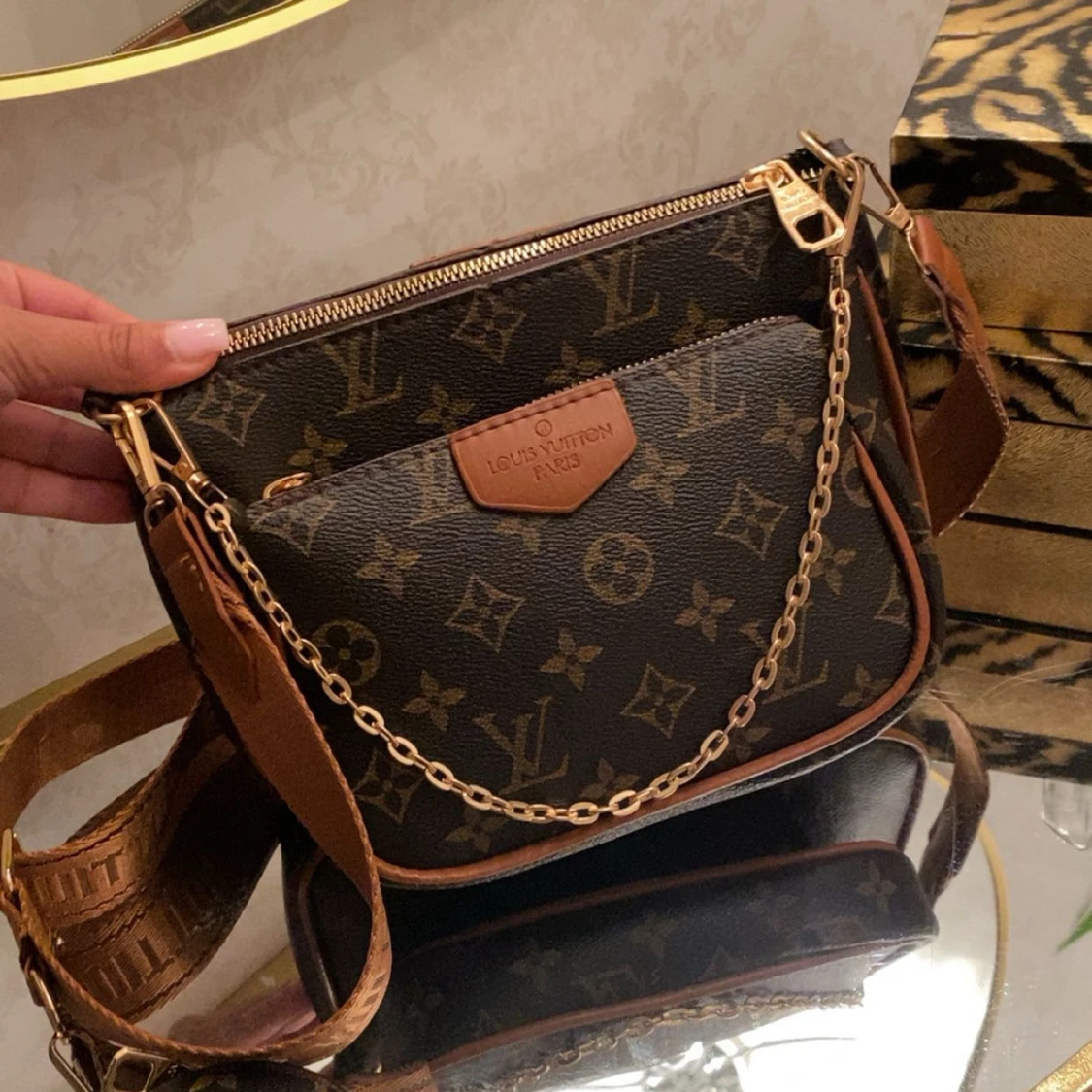 Louis Vuitton axelväska - 1