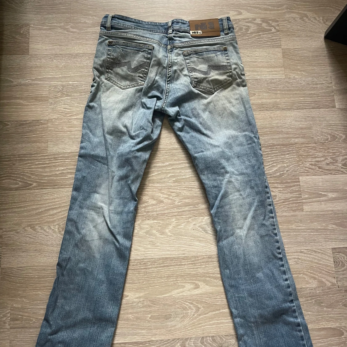 Ljusblå jeans från R&S - 1