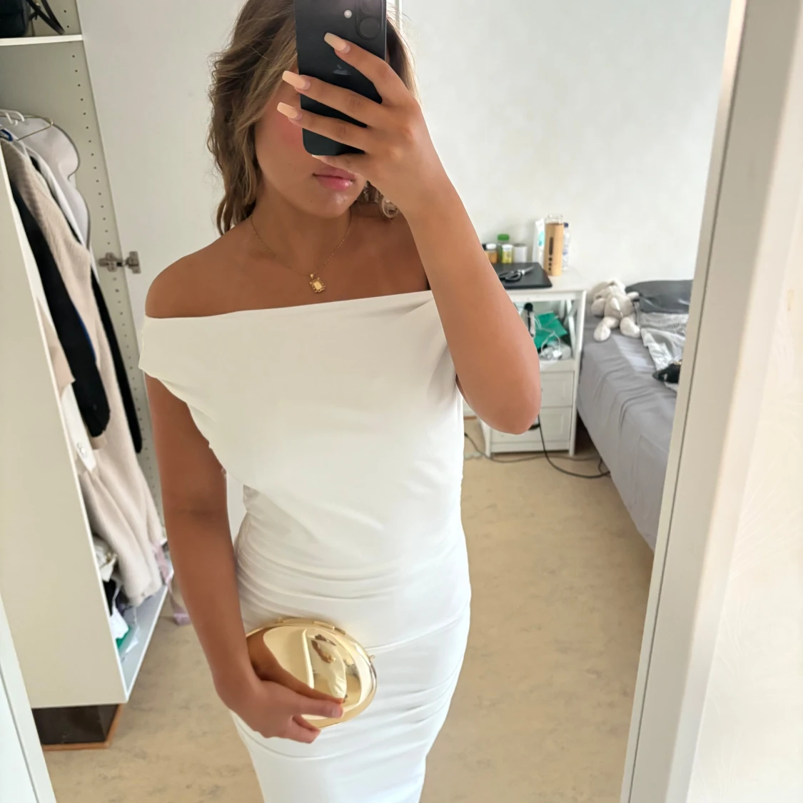 Vit offshoulder långklänning - 2