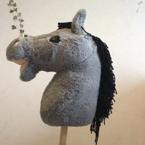 Käpphäst - Fin käpphäst från panduro säljes! Pris går att diskutera🫶🏼