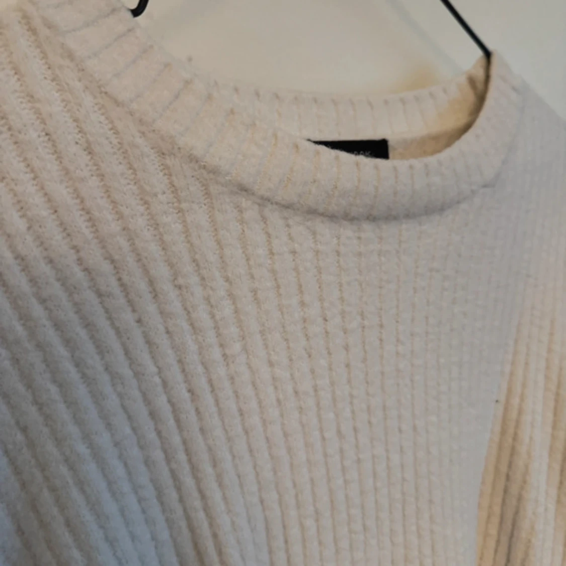 Vit ribbad stickad tröja New Look - 2