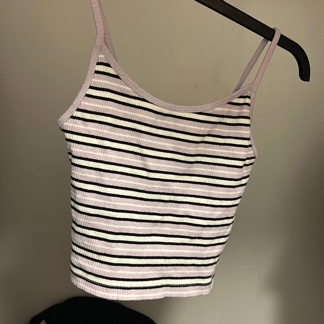 Randig ribbad linnetopp