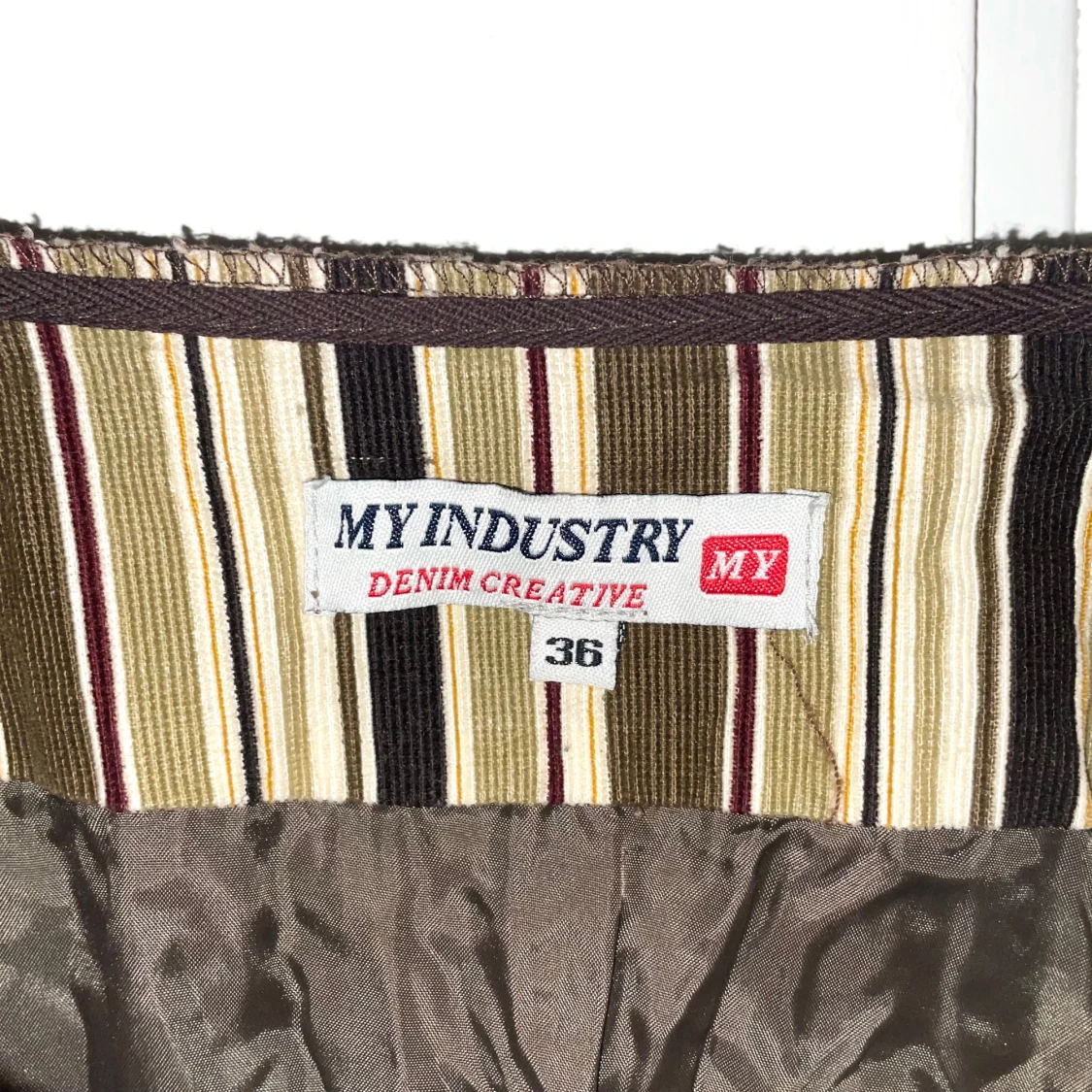 Mönstrad volangkjol - 2