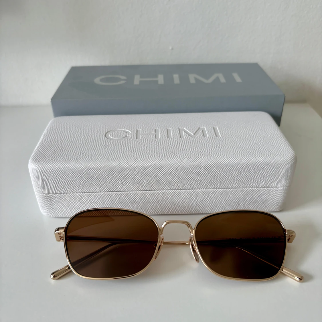 Chimi LYNX brun/guld solglasögon