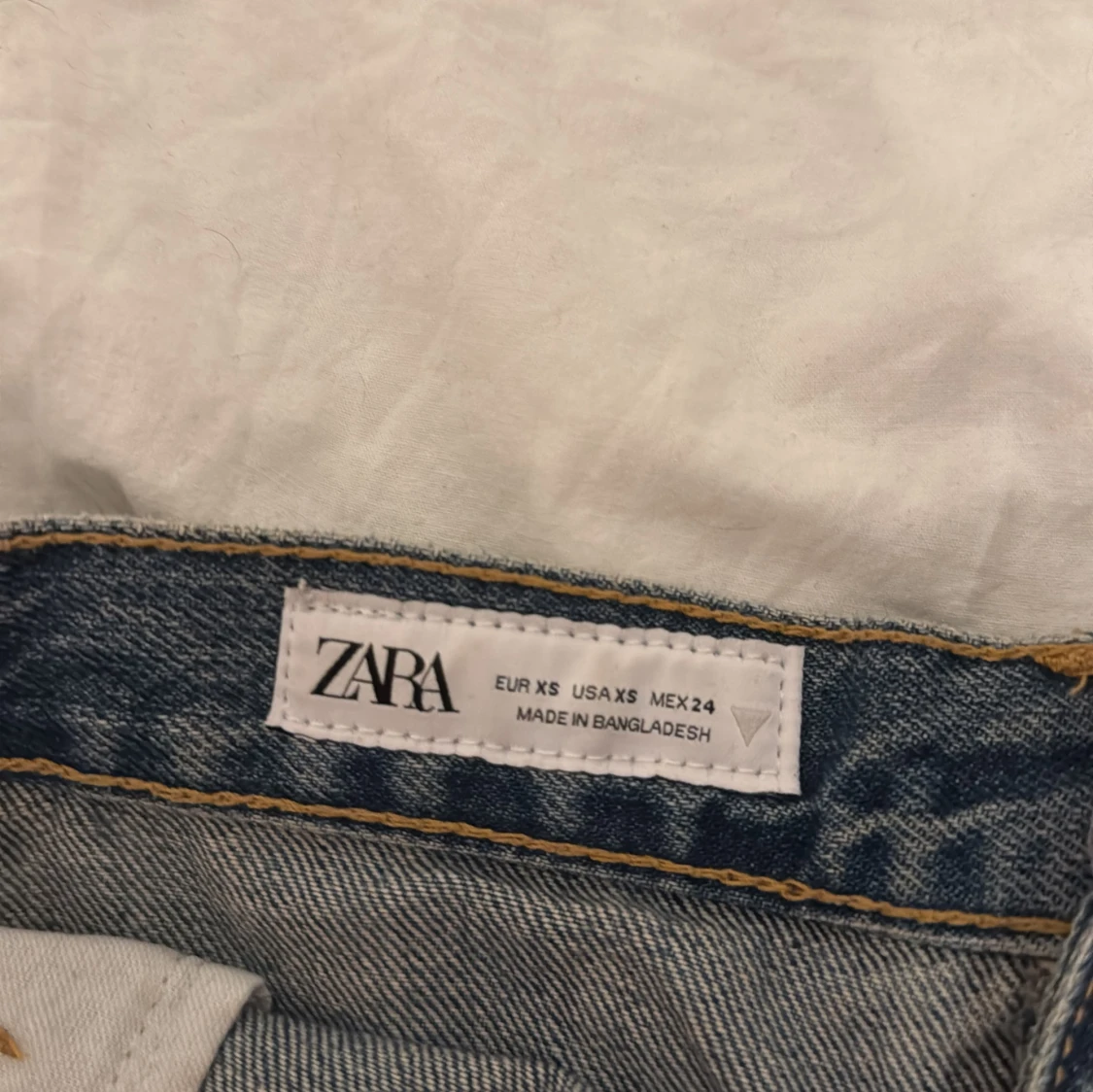 Blå jeanskjol från Zara XS - 2