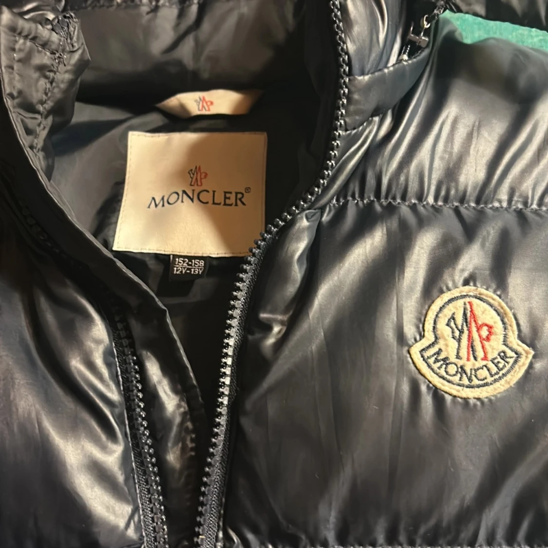 Svart dunväst från Moncler - 1