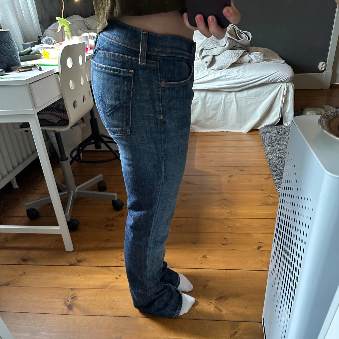 Low waist straight jeans