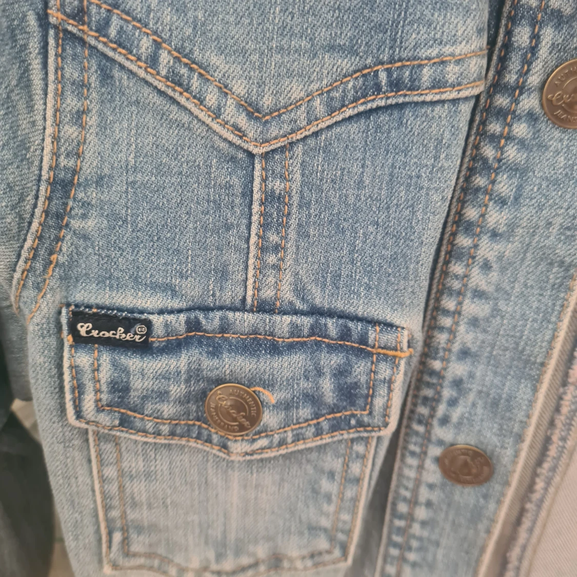 Blå lång jeansjacka från Crocker - 2