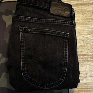 Jeans från Lee - Säljer ett par snygga och sköna jeans från Lee