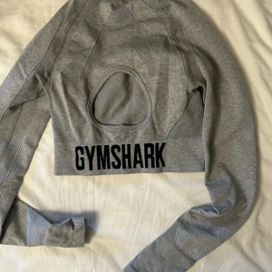 Gymshark top XS - Bra skick knappt använd. Storlek XS