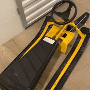 Snowracer - Inga defekter bara några skrapor