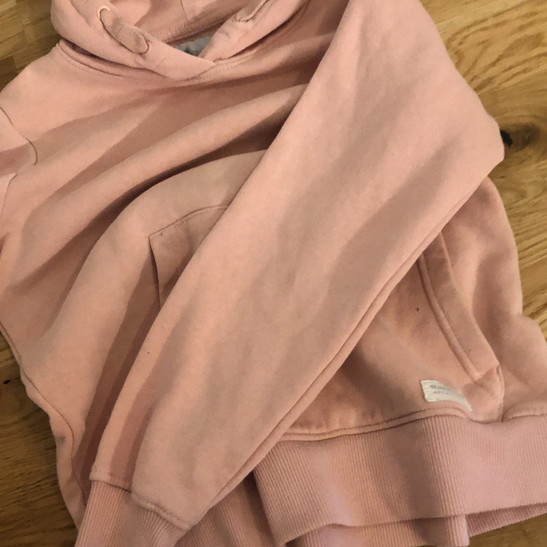 Ljusrosa hoodie från 157 - 3