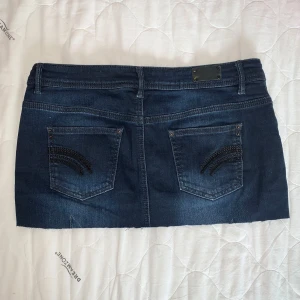 Vintage jeanskjol  -  passar s-m💓