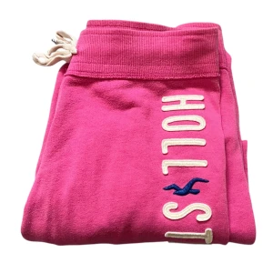 hollister mjukisbyxor från 2000-talet - såååå söta!!