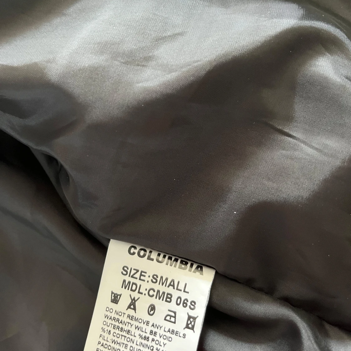 Svart pufferjacka från Columbia - 4