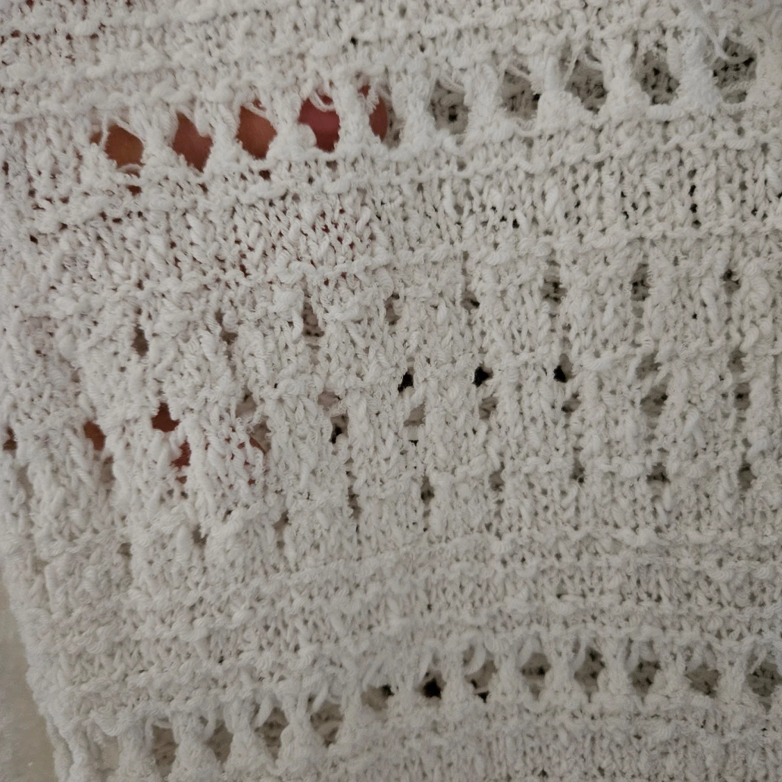 Vit stickad klänning - 2