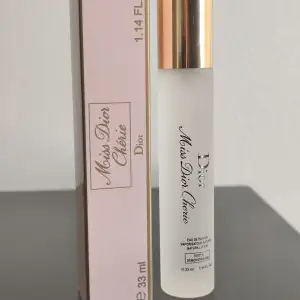 Miss Dior Cherie perfume. New. 33ml. Discontinued scent. [❗📦 DELIVERY INFORMATION: I am able to ship with Instabox on Fridays only, since I dont have one near me! Postnord I can ship with everyday.]