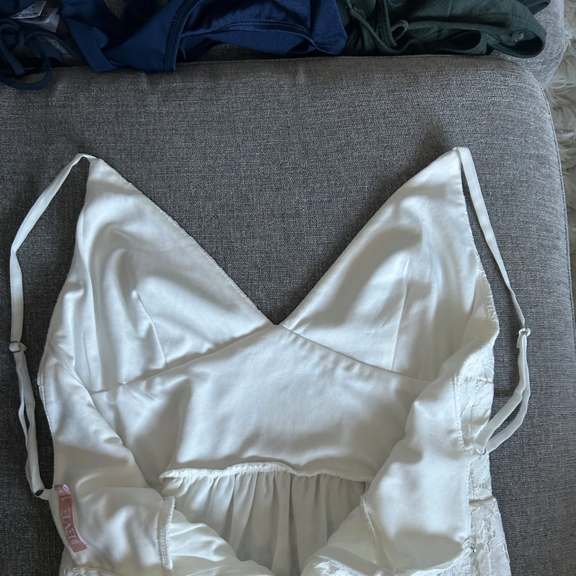 Vit spetsklänning från NLY Eve - 2