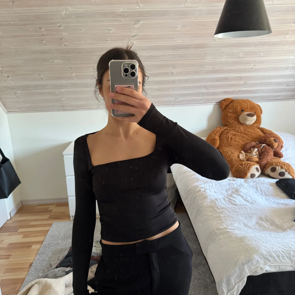 Svart långärmad topp - 1