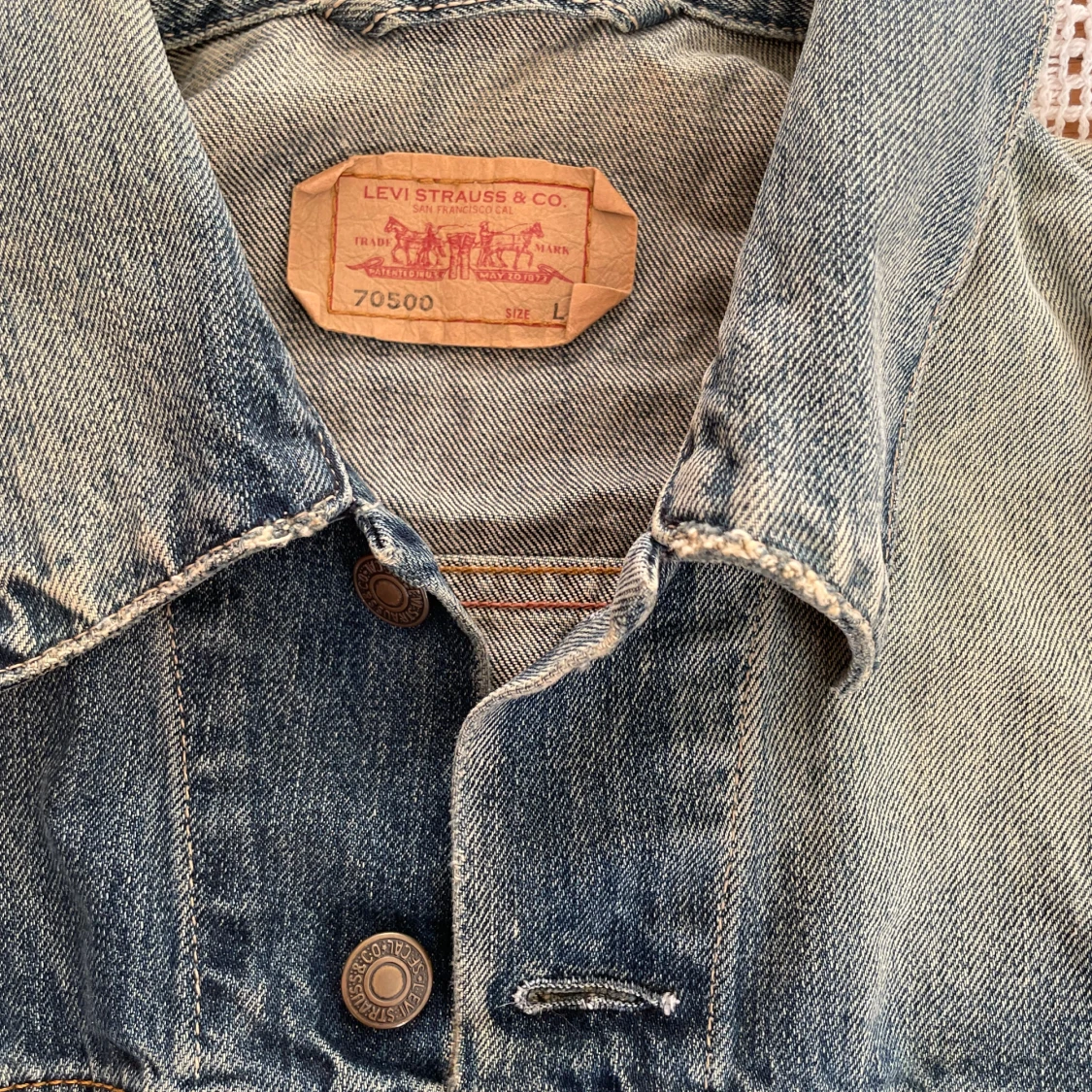 Croppad jeansjacka från Levi's  - 3